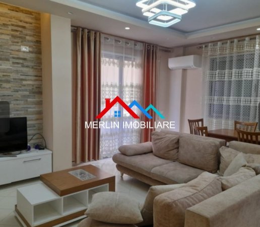 Tirane, jepet me qera apartament 2+1+Ballkon Kati 3, 106 m² 500 € (RRUGA MUHAMED DELIU,FRESK)