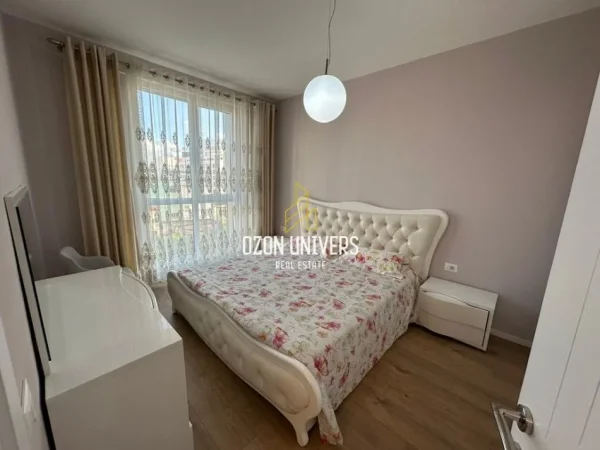 Tirane, jepet me qera apartament 1+1 Kati 3, 74 m² 600 € (bulevardi zogu i 1)