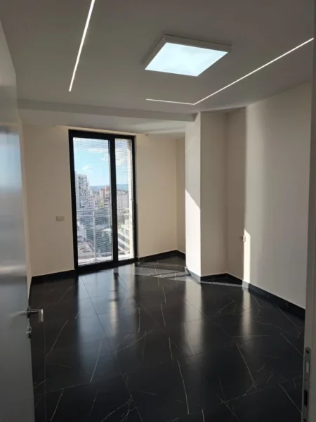 Tirane, jepet me qera nga Pronari, zyre ose shtëpi e pamobiluar, Kati 6, 75 m² 580€ (Golden Tower Residence tek Mine Peza)