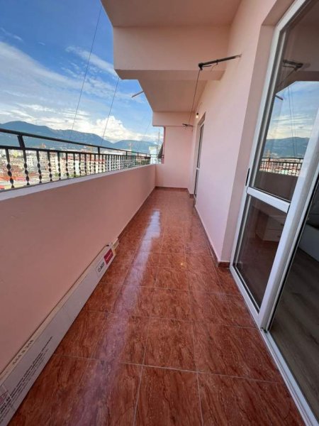 Tirane, shitet apartament 2+1 Kati 10, 107 m² 128.000 Euro (Rruga Dritan Hoxha)