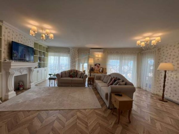 Tirane, jepet me qera apartament 2+1 Kati 0, 109 m²