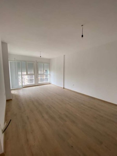 Tirane, jepet me qera apartament 1+1+BLK Kati 3, 64 m² 35.000 Leke (Don Bosko)