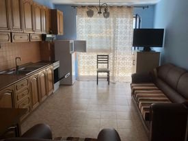 Tirane, jepet me qera apartament 1+1+BLK Kati 5, 60 m² 350 EURO (KOMUNA E PARISIT)