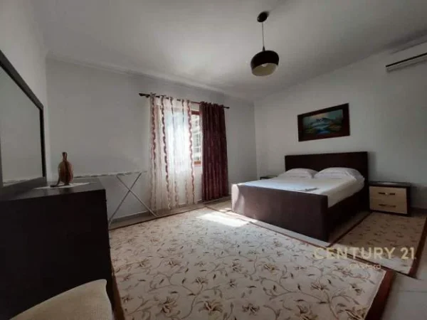 Tirane, jepet me qera apartament 3+1+A+BLK Kati 2, 155 m² 550 Euro (Dritan Hoxha)