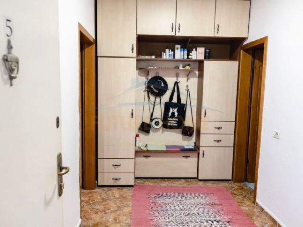 Tirane, shitet apartament 1+1 Kati 3, 50 m² 75.000 Euro (Rruga Ndre Mjeda)