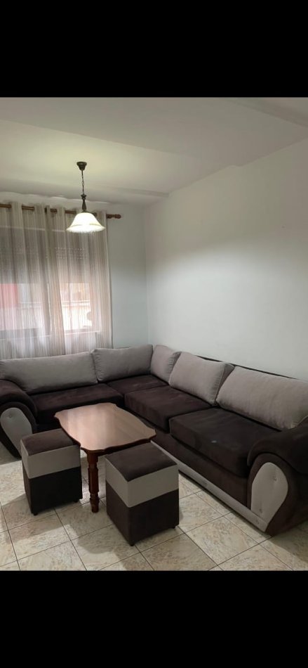 Tirane, jepet me qera apartament 1+1 Kati 3, 560 € 