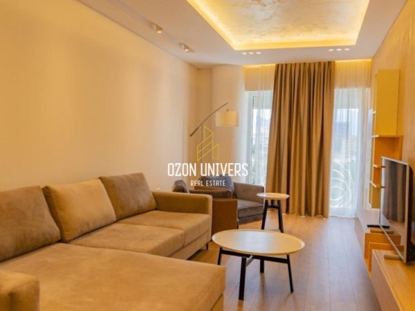 Tirane, jepet me qera apartament 2+1 Kati 3, 126 m² 850 € (rezidenca kodra e diellit)