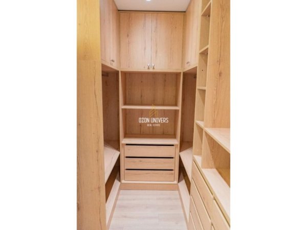 Tirane, jepet me qera apartament 2+1 Kati 3, 126 m² 850 € (rezidenca kodra e diellit)