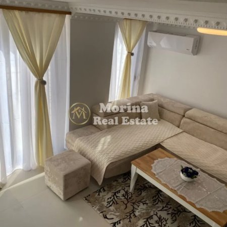 Tirane, jepet me qera apartament duplex 2+1 Kati 0, 130 m² 900 € (Kodra e Diellit)