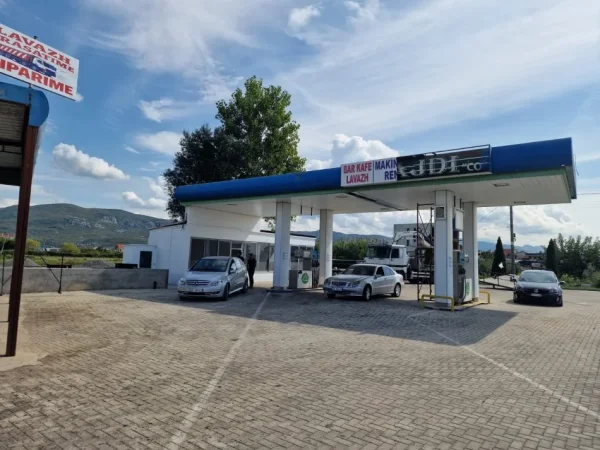 Lezhe, shitet Kati 0, 1.000 m² 195.000 € (Lezhe)