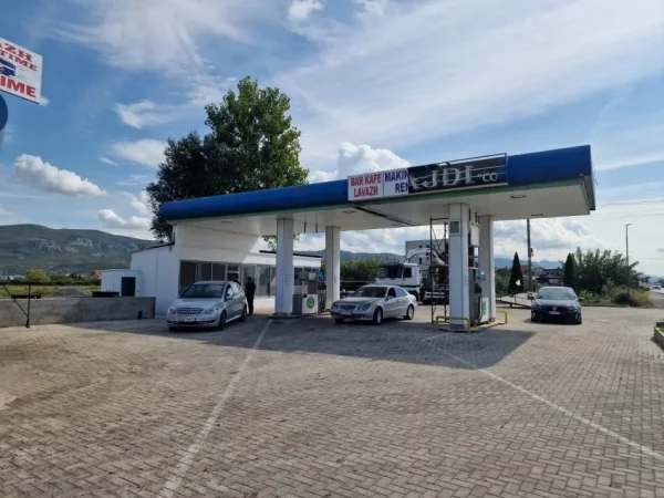 Lezhe, shitet Kati 0, 1.000 m² 195.000 € (Lezhe)