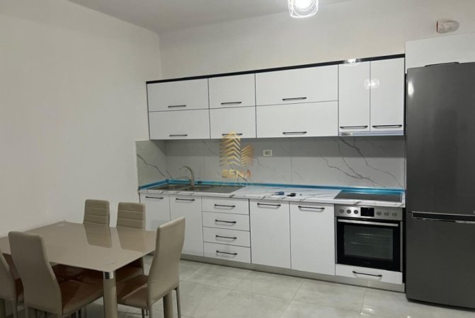 11-me-qira-ne-selit-tirane-4-1170x785.jpeg