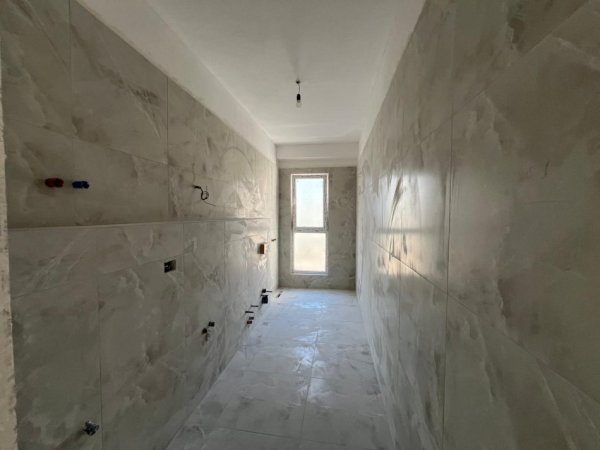 Tirane, shitet apartament 1+1+Ballkon , 69 m² 110.240 € (Rruga Dritan Hoxha)