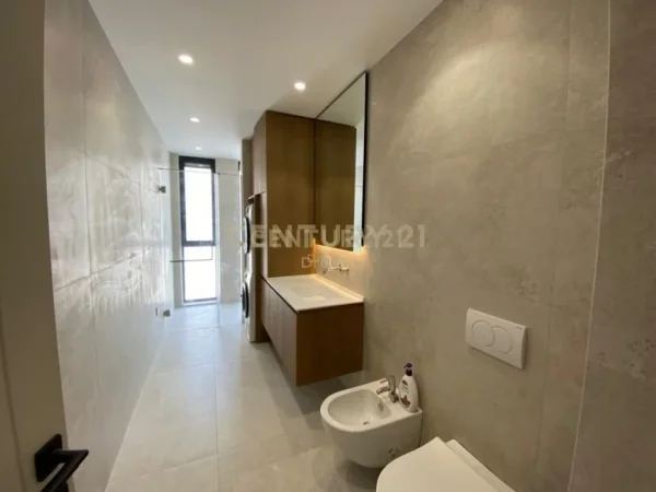 Tirane, shitet apartament 2+1+Aneks+Ballkon Kati 2, 124 m² 299.000 € (Liqeni i thate)