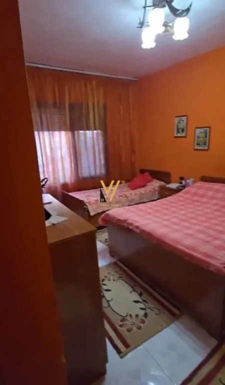 Tirane, shitet apartament 1+1+Ballkon Kati 4, 44 m² 106.000 € (RRUGA E DIBRES)