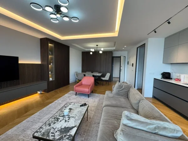 APARTAMENT 2+1+POST PARKIMI ME QIRA TE LAKE VIEW  3.000 € (RRUGA E KOSOVAREVE)