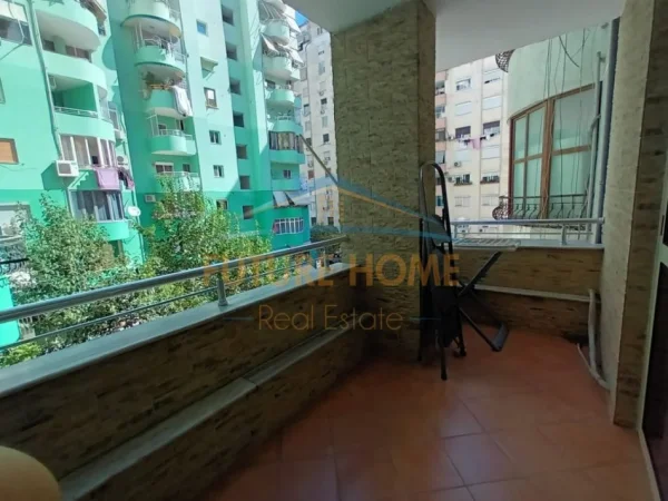 Tirane, shitet apartament 2+1 Kati 3, 110 m² 225.000 € (Komuna e Parisit , Rruga Tish Dahia)