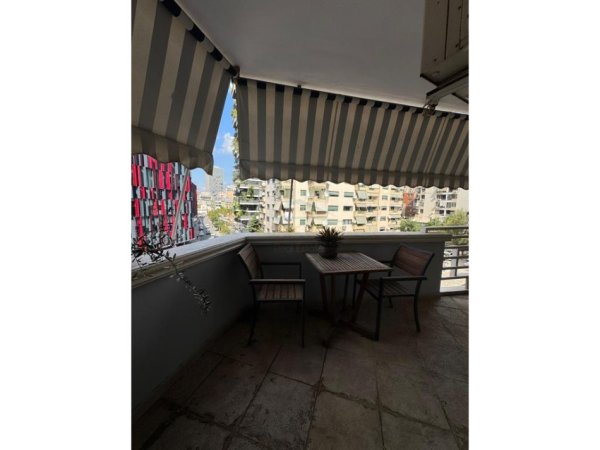 SHITET APARTAMENT 2+1+2 TEK STADIUMI AIR ALBANIA