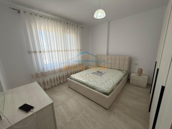 Tirane, jepet me qera apartament 1+1 Kati 7, 80 m² 500 € (QTU , Univers City)
