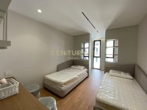 Tirane, shitet apartament 2+1 Kati 2, 124 m² 299.000 € (VET HOSPITAL)