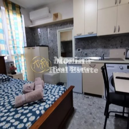 Tirane, jepet me qera garsonier Kati 2, 30 m² 370 € (Stacioni i Trenit)