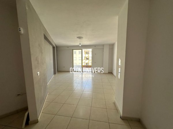 Tirane, shitet apartament 2+1 Kati 6, 120 m² (Astir)