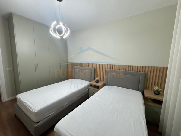 Tirane, jepet me qera apartament 2+1 Kati 3, 91 m² 850 € (Shkolla e Kuqe)