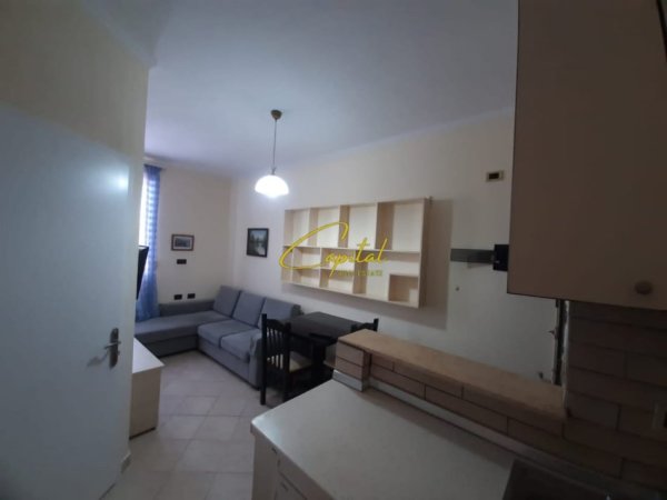 Tirane, jepet me qera apartament 1+1 Kati 5, 55 m² 450 € (5 MAJI)