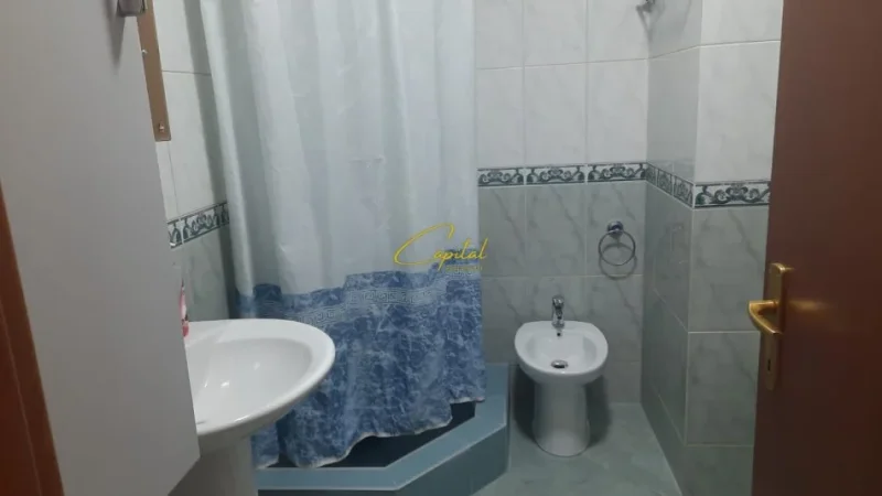 Tirane, jepet me qera apartament 1+1 Kati 5, 55 m² 550 € (DON BOSKO)