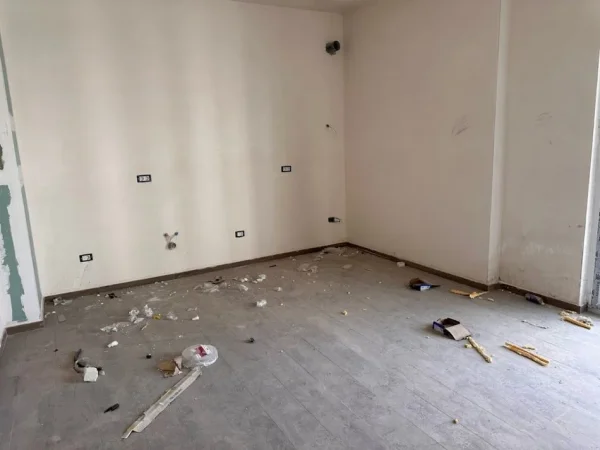 Tirane, shitet apartament 2+1+Ballkon Kati 2, 147 m² 236.000 € 