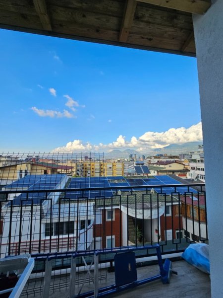 Tirane, jepet me qera nga Pronari, pa-komision apartament 1+1+Aneks+Ballkon Kati 6, 75 m² 600 € (Rrapo hekali)