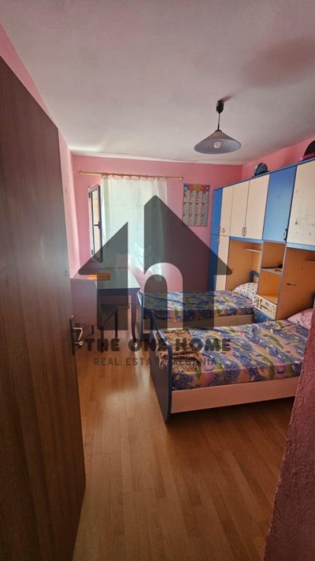 Tirane, jepet me qera apartament 1+1+Ballkon Kati 3, 66 m² 480 € (ISH 7 - XHUXHAT)