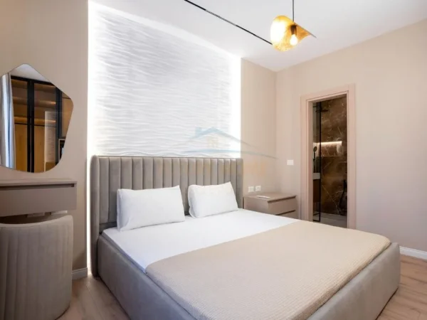 Tirane, shitet apartament 2+1+Ballkon Kati 2, 104 m² 210.000 € (BULEVARDI MIGJENI)