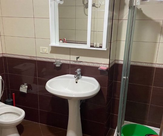 Tirane, jepet me qera apartament 1+1 Kati 5, 62 m² 600 € (PALLATET AGIMI)