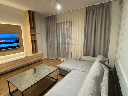 Tirane, shitet apartament 2+1 Kati 6, 97 m² 245.000 € (RRUGA E DIBRES)
