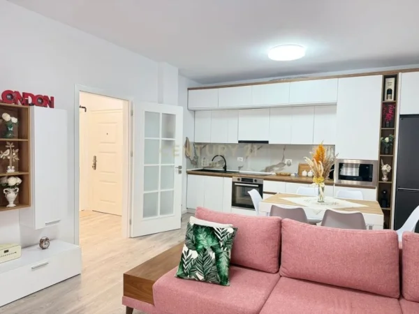 Durres, shitet apartament 1+1+Ballkon Kati 3, 76 m² 170.000 € (Golem)