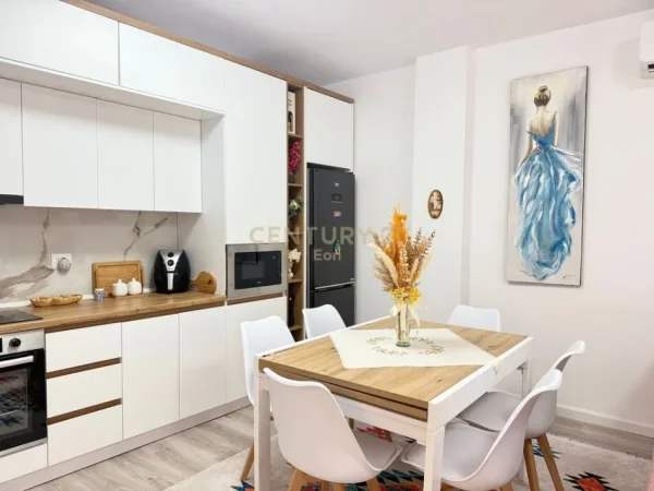 Durres, shitet apartament 1+1+Ballkon Kati 3, 76 m² 170.000 € (Golem)