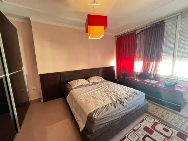 Tirane, jap me qera apartament 2+1 Kati 8, 100 m² 800 € (nikolla tupe)
