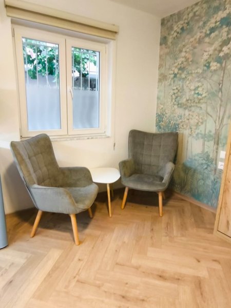 Tirane, jepet me qera garsonier , Kati 1, 40 m² 400 € (qsut)