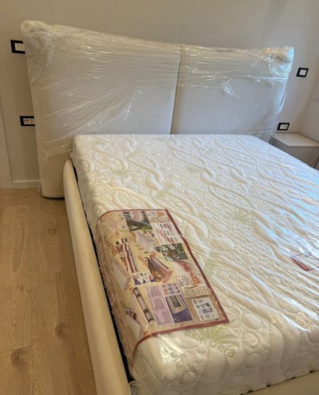 Tirane, jepet me qera apartament 1+1 Kati 1, 70 m² 700 € 