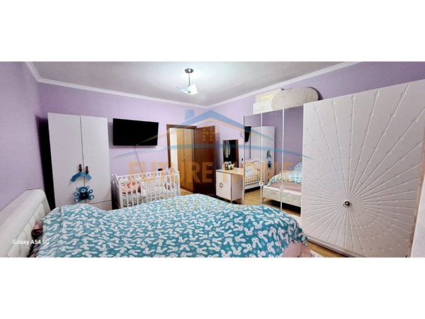 Tirane, shitet apartament 2+1+Ballkon Kati 3, 110 m² 225.000 € 