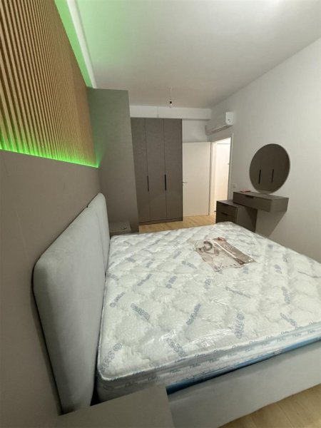 Tirane, jepet me qera apartament 1+1+Ballkon Kati 7, 67 m² 550 € (ALI DEMI KOMPLEKSI KADIU)
