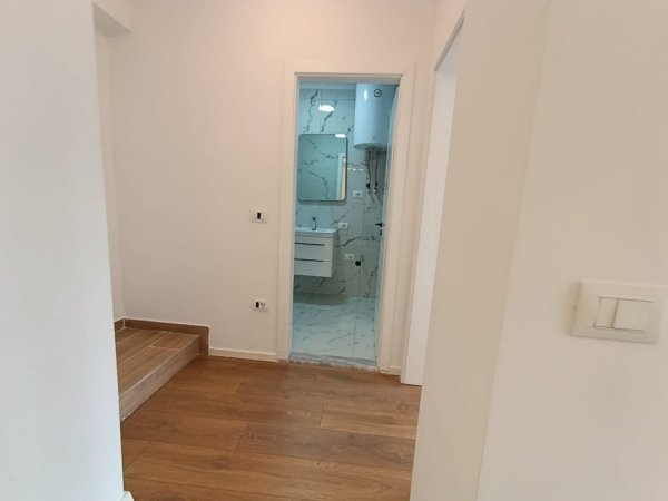 Tirane, shitet apartament 1+1 Kati 3, 45 m² 104.000 € (Shkolla 26Nentori)