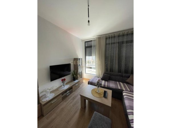 Tirane, jepet me qera apartament 2+1 Kati 5, 76 m² 700 € (Ish Dogana)