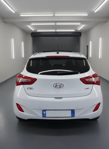 Tirane, shes makine Hyundai Benzin, e bardhë automatik Kondicioner 126.000 km 7.800 €