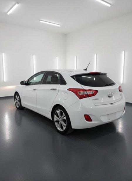 Tirane, shes makine Hyundai Benzin, e bardhë automatik Kondicioner 126.000 km 7.800 €