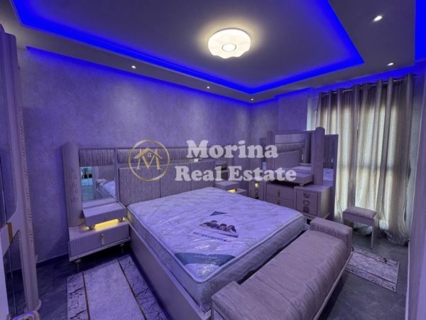 Tirane, jepet me qera apartament 1+1 Kati 8, 80 m² 500 € (Univers City)