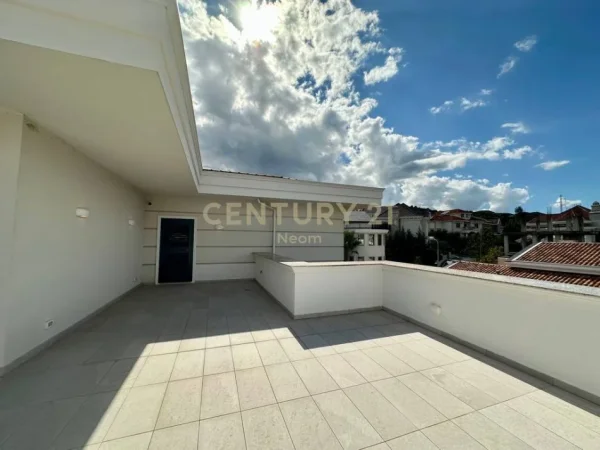 Tirane, jepet me qera Vile 3 Katshe Kati 4, 780 m² (AKACIA HILLS)