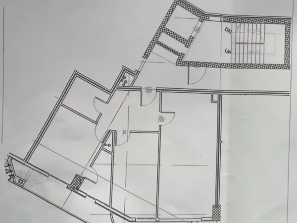 Tirane, shes apartament 2+1+Aneks+Ballkon Kati 4, 127 m² 228.600 € (Farmacia 10, Arlis)