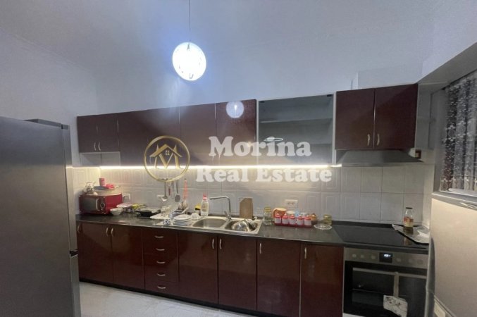 Tirane, jepet me qera shtepi 2+1 Kati 2, 140 m² 580 € (Qytet Studenti)